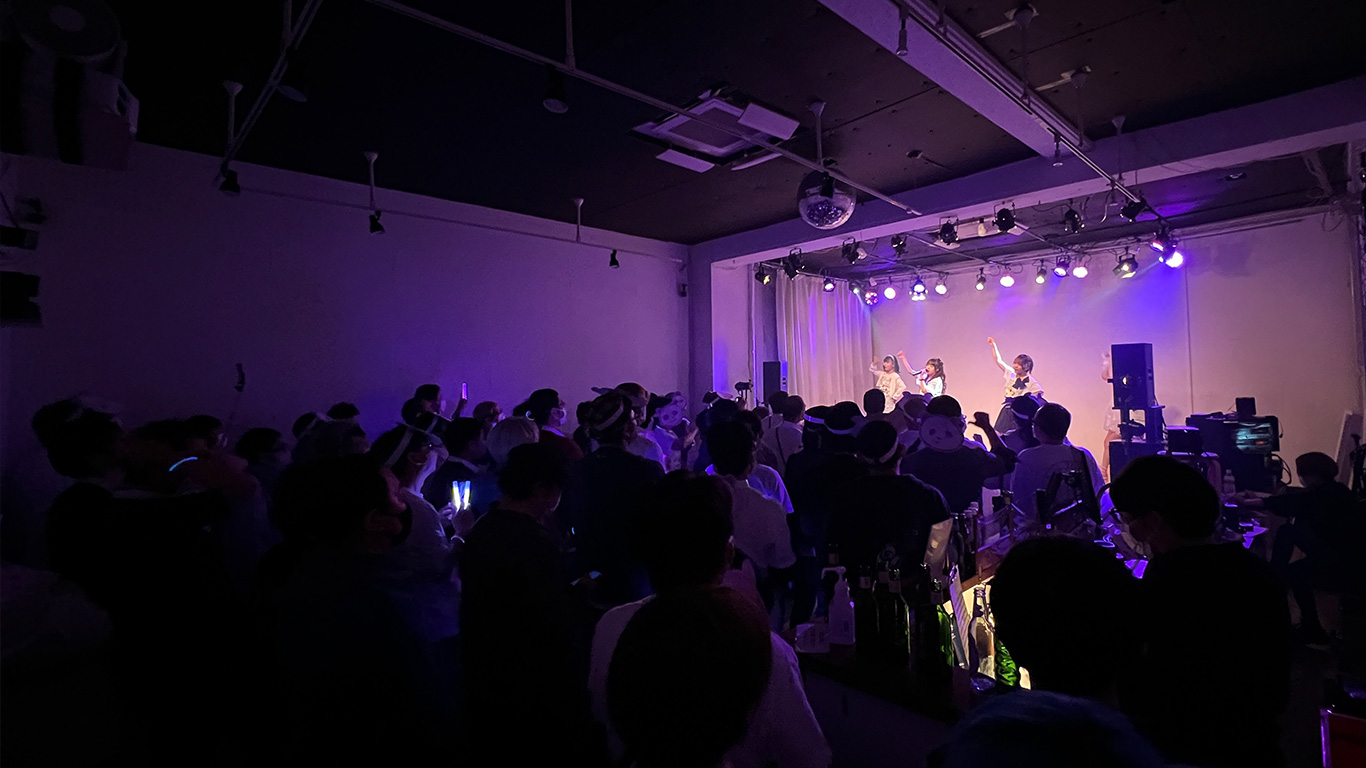 HARAJUKU strobeCAFE